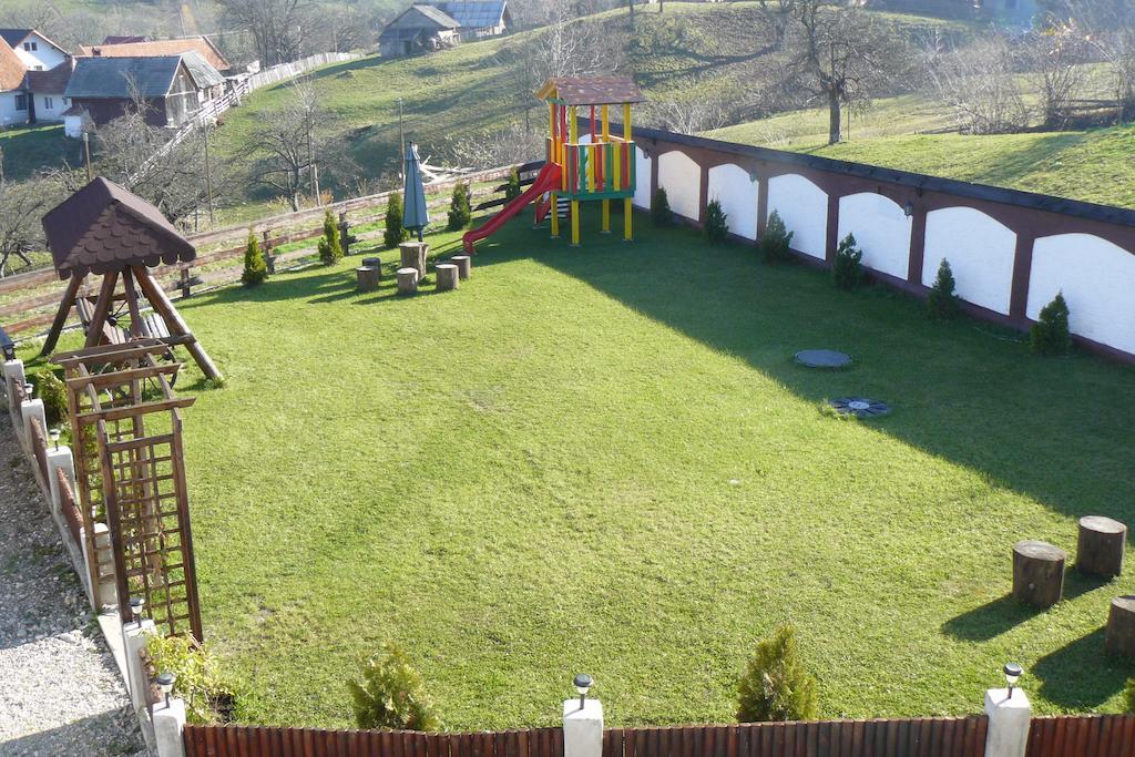 Pensiunea Lais Bran  Exterior photo